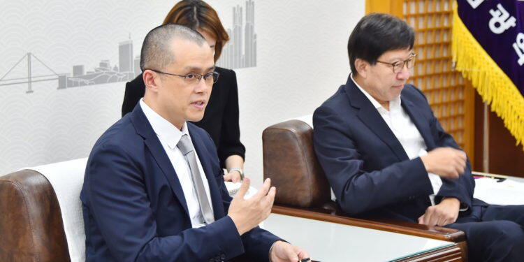 釜山政府与币安、 FTX和火币签MoU！遭韩国金融当局反对监管优待-第1张图片-币安app下载