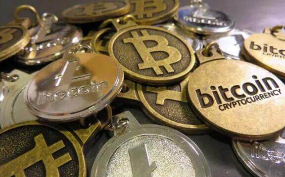 比特币期货交易平台app 比特币现货在哪里可以买卖？-第3张图片-币安app下载