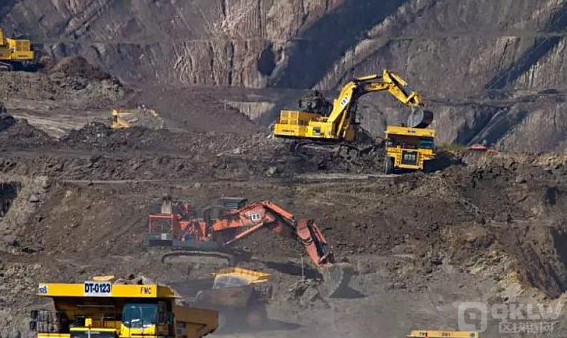 哈希函数的特性和挖矿原理